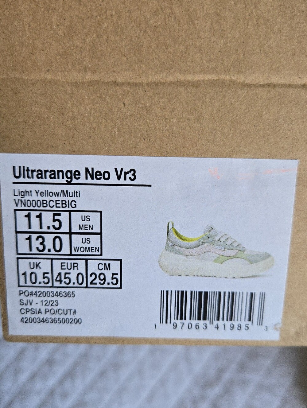 Vans Ultrarange Neo Vr3 Men Size 11.5 Yellow Cream Comfy Light 052026 - Picture 9 of 9